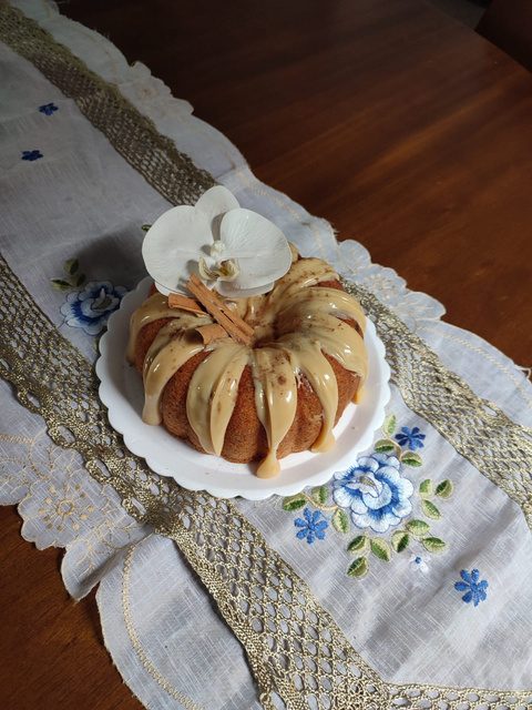 Bolo Churros com Brigadeiro de Doce de Leite
