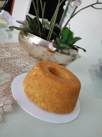 Bolo Fubá com Erva Doce